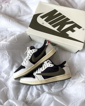 Air JORDAN 1 LOW X TRAVIS SCOTT OLIVE