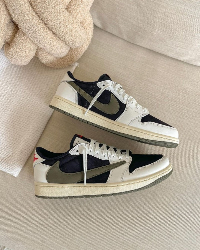 Air JORDAN 1 LOW X TRAVIS SCOTT OLIVE
