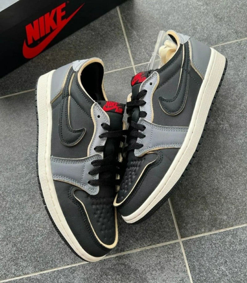 Nikee Air Jordan 1 low dark smoke