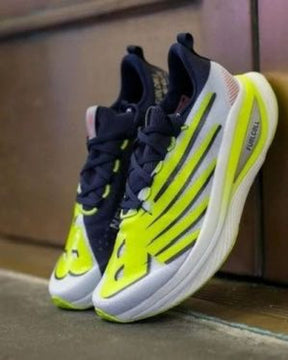 NEW BALANCE FUEL CELL ELITE V3 Sale