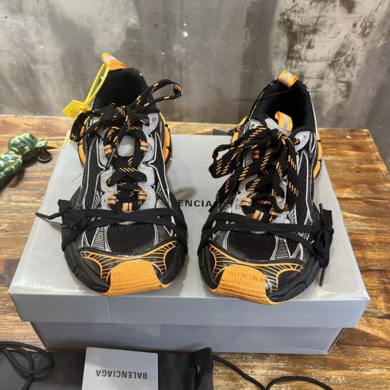 Balenciaga 3XL Men s Black and Orange Trainers