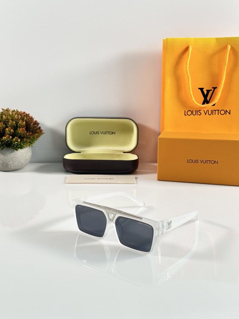 Louis Vuitton 1984 Ice Black