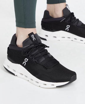 On Cloud Nova Black White
