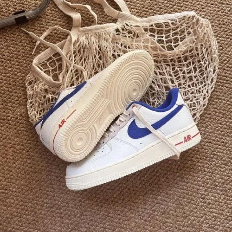Nike Air Force 1 Low Command Force