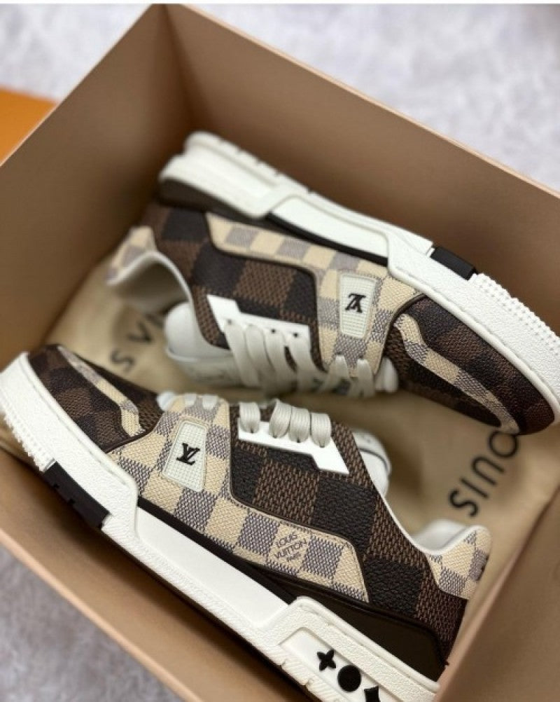Loui ss vuitto n lv trainer sneaker checkered brown with full kit As3