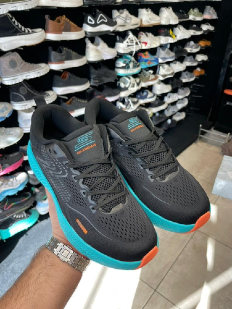 go run max road 6 running shoes Sale