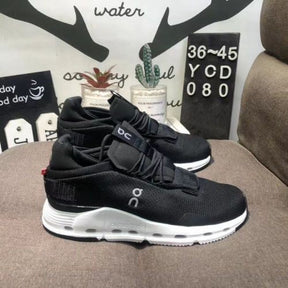 On Cloud Nova Black White