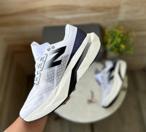 New Balance SC Elite V4 White Black