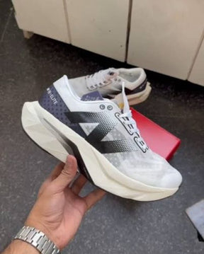 NEW BALANCE ELITE V4 sale