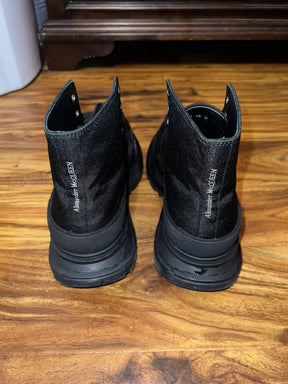 Alexander McQueen Wmns Tread Slick High Black