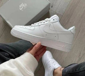 Nikee Airforce 1 milky white pure leather