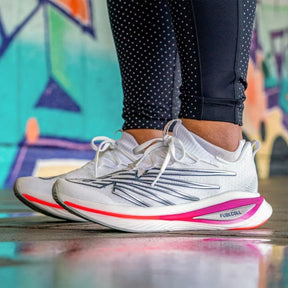 NEW BALANCE FuelCell SuperComp Elite