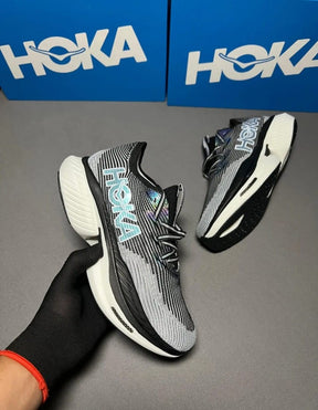 Hoka Cielo X1 Carbon