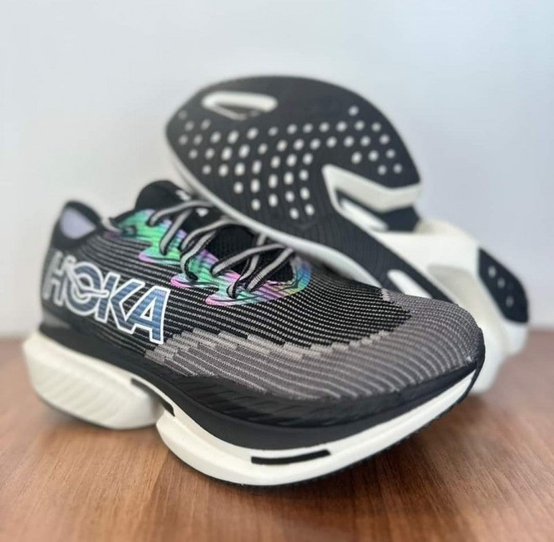 Hoka Cielo X1 Carbon