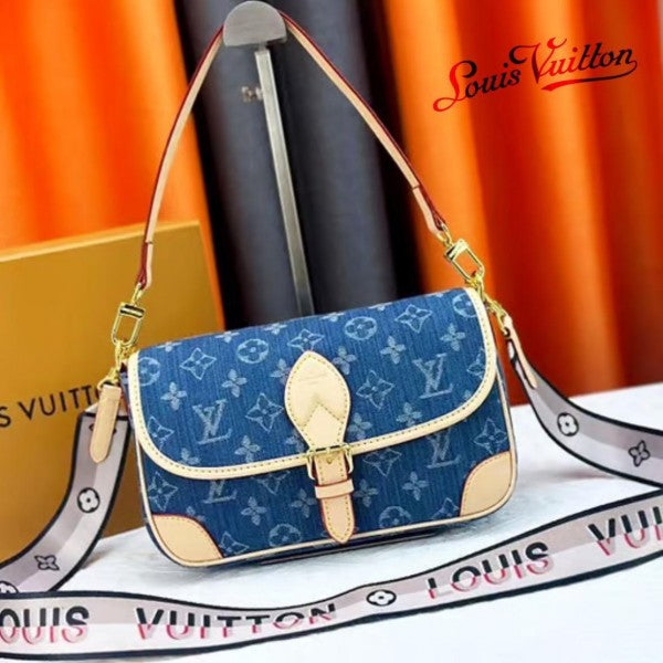 louis vuitton ldiane monogram mirror bag with 45