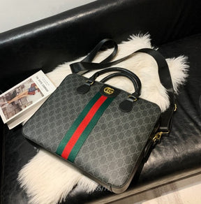 GUCC  I laptop bag  hand bag with belt 124