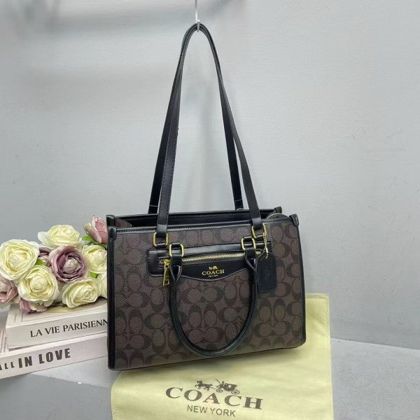 coac  h tote with dual belts with dust bag 220
