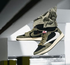 Air JORDAN RETRO 1 TRAVIS SCOTT Low Olive