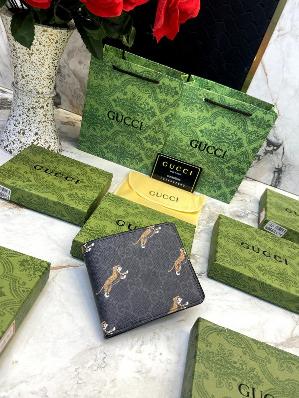 GUCCI WALLET V603