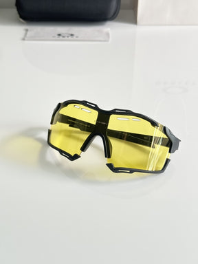 Oakley 8241 Black Yellow