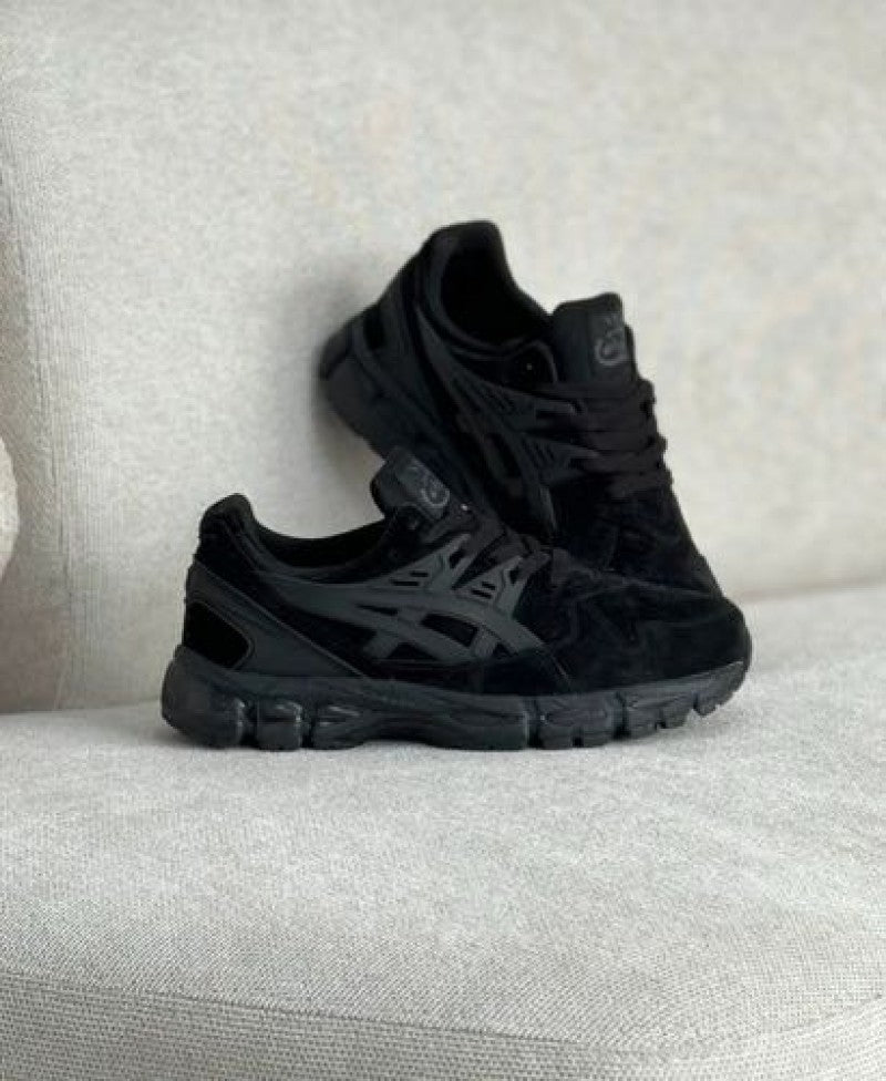 Asicss gel kayano black suede