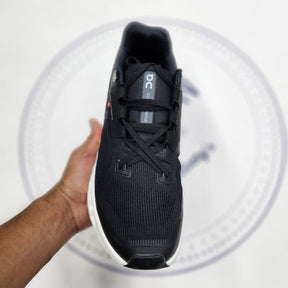 ON RUNNING CLOUDSTRATUS 2 0 BLACK WHITE