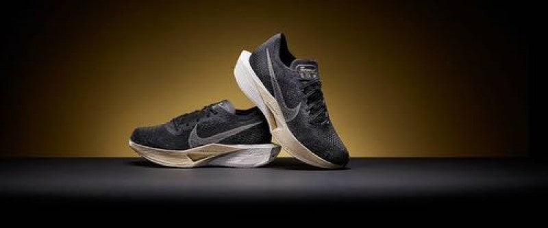 Nike zoom Vaporfly Next 3 Black Gold