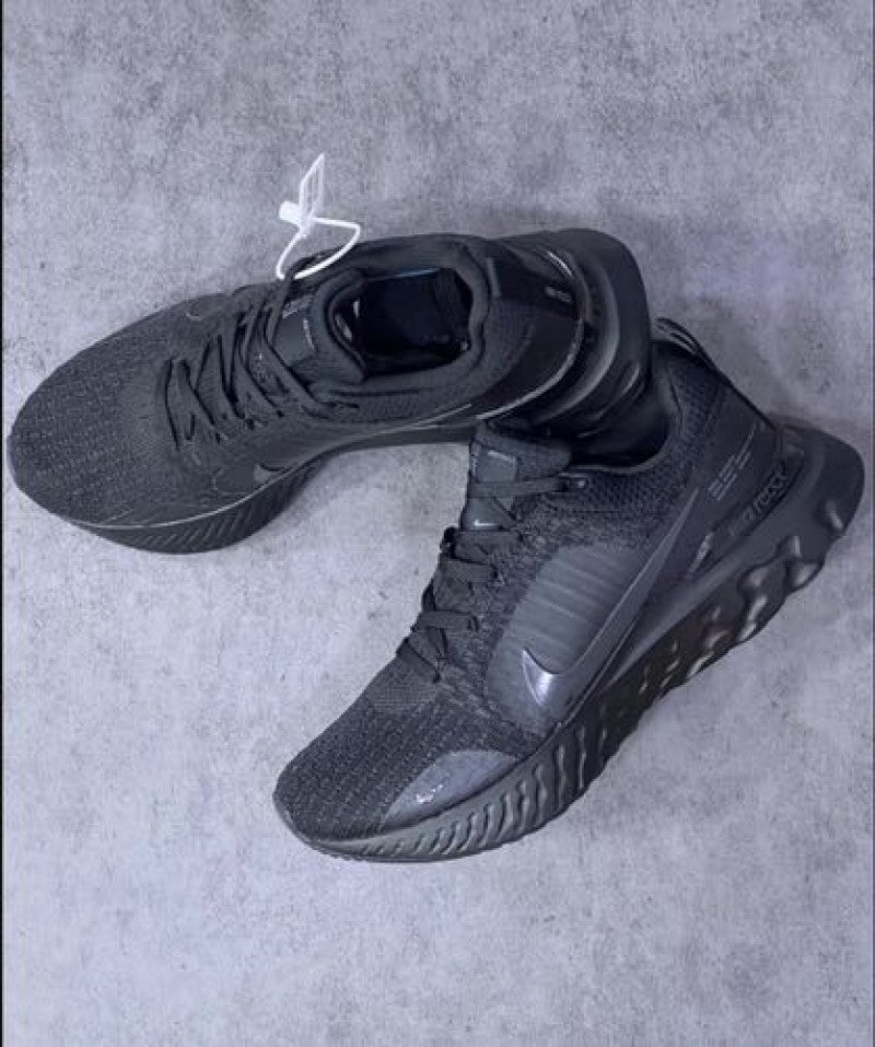 react infinity run black sale