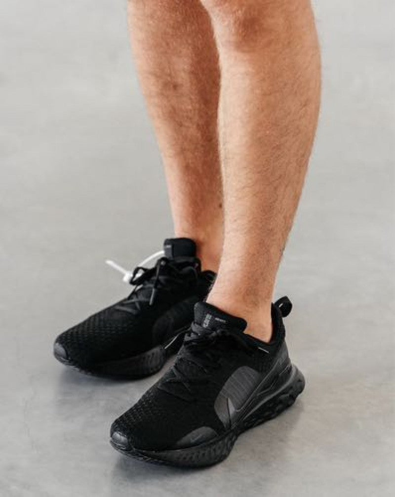 react infinity run black sale