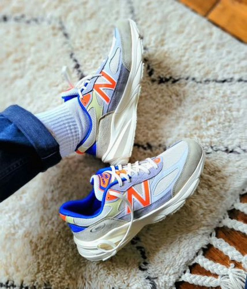 New Balancee 990V6 Kith Madison Square Garden