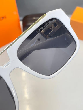 Louis vuitton 506 white gold