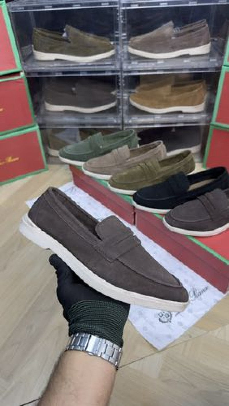 BROWN loro piana summer walk 4302