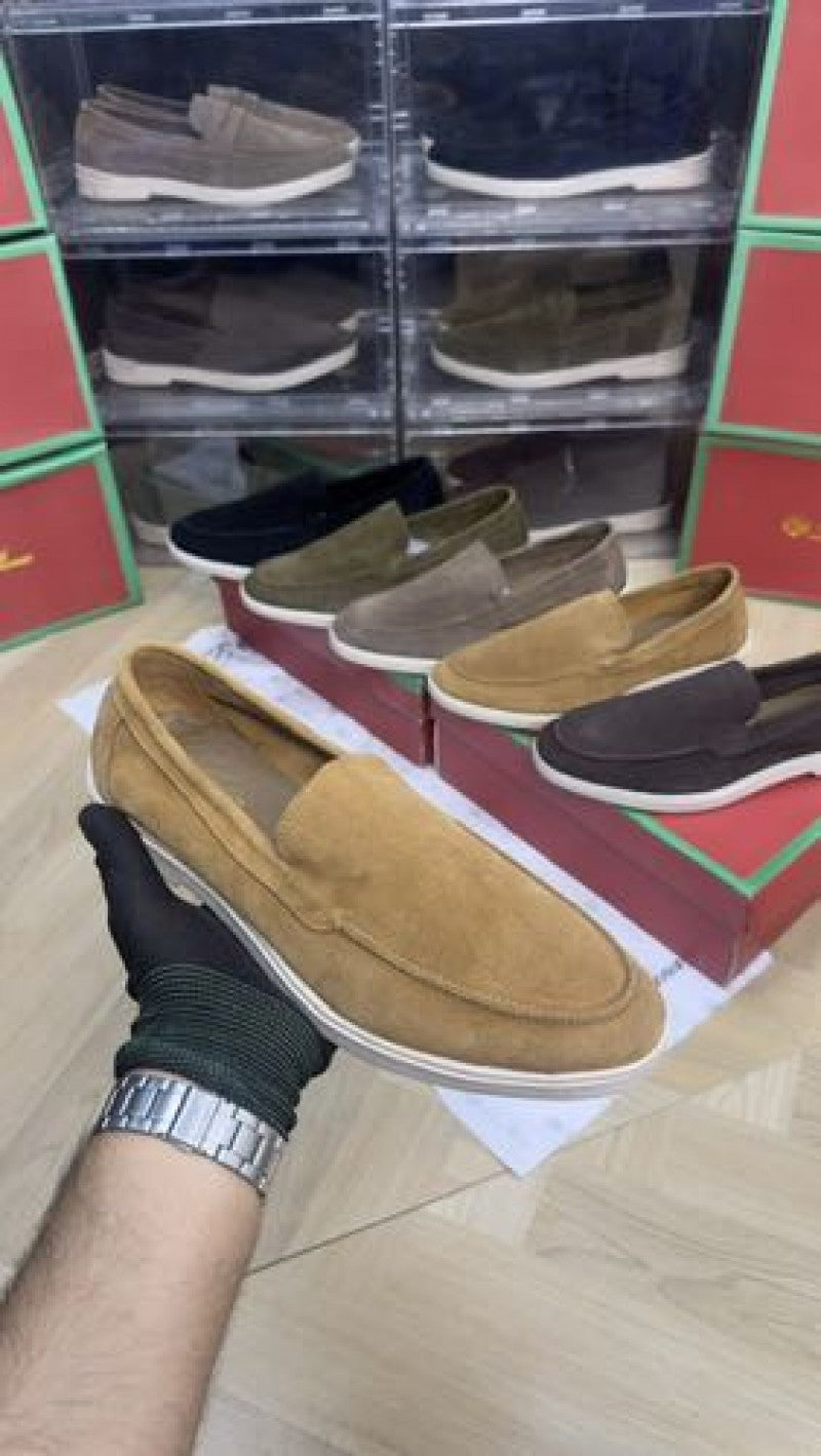 Tan Loro Piana summer walks 4304