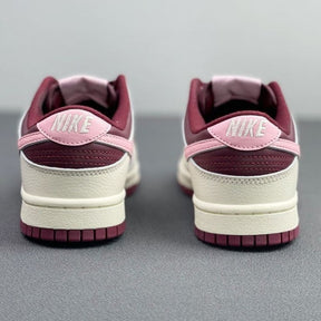 Nik e SB dunk Low Premium Valentine s day