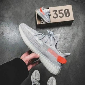 Adidass Yeezy Boost 350 V2 Tail Light Semi UA