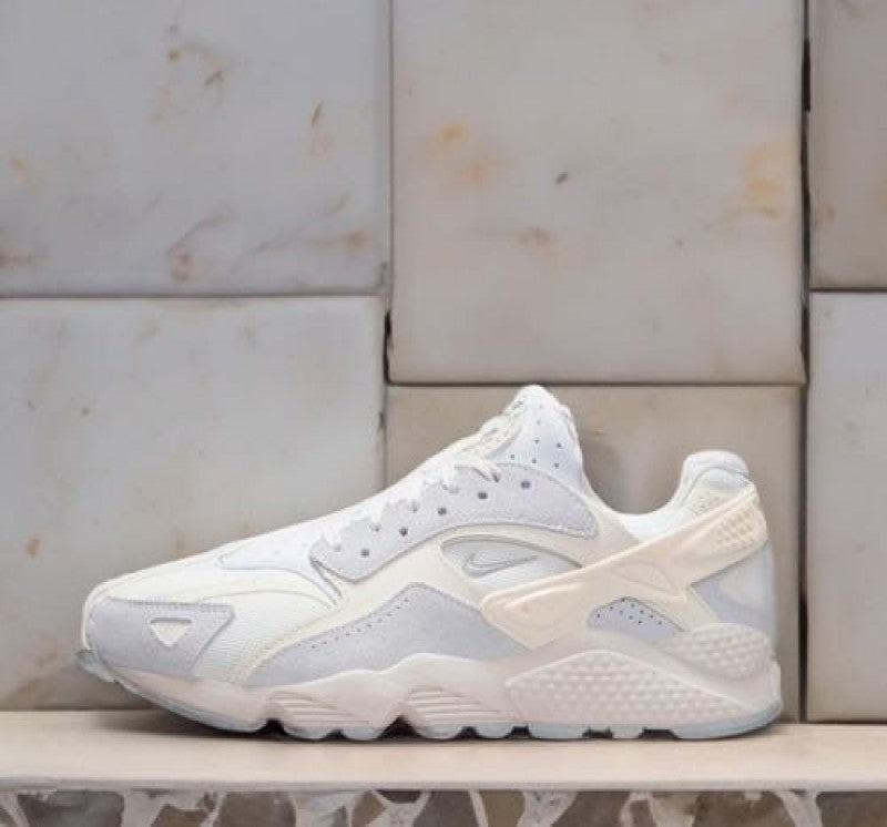 Nikee Air Huarache Runner Pure Platinum