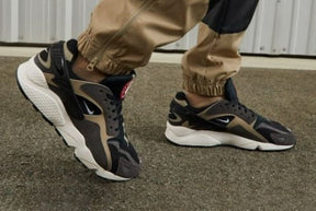Nikee Air Huarache Runner Brown