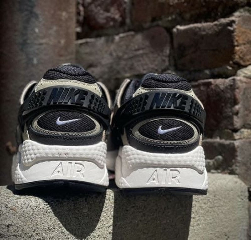 Nikee Air Huarache Runner Brown