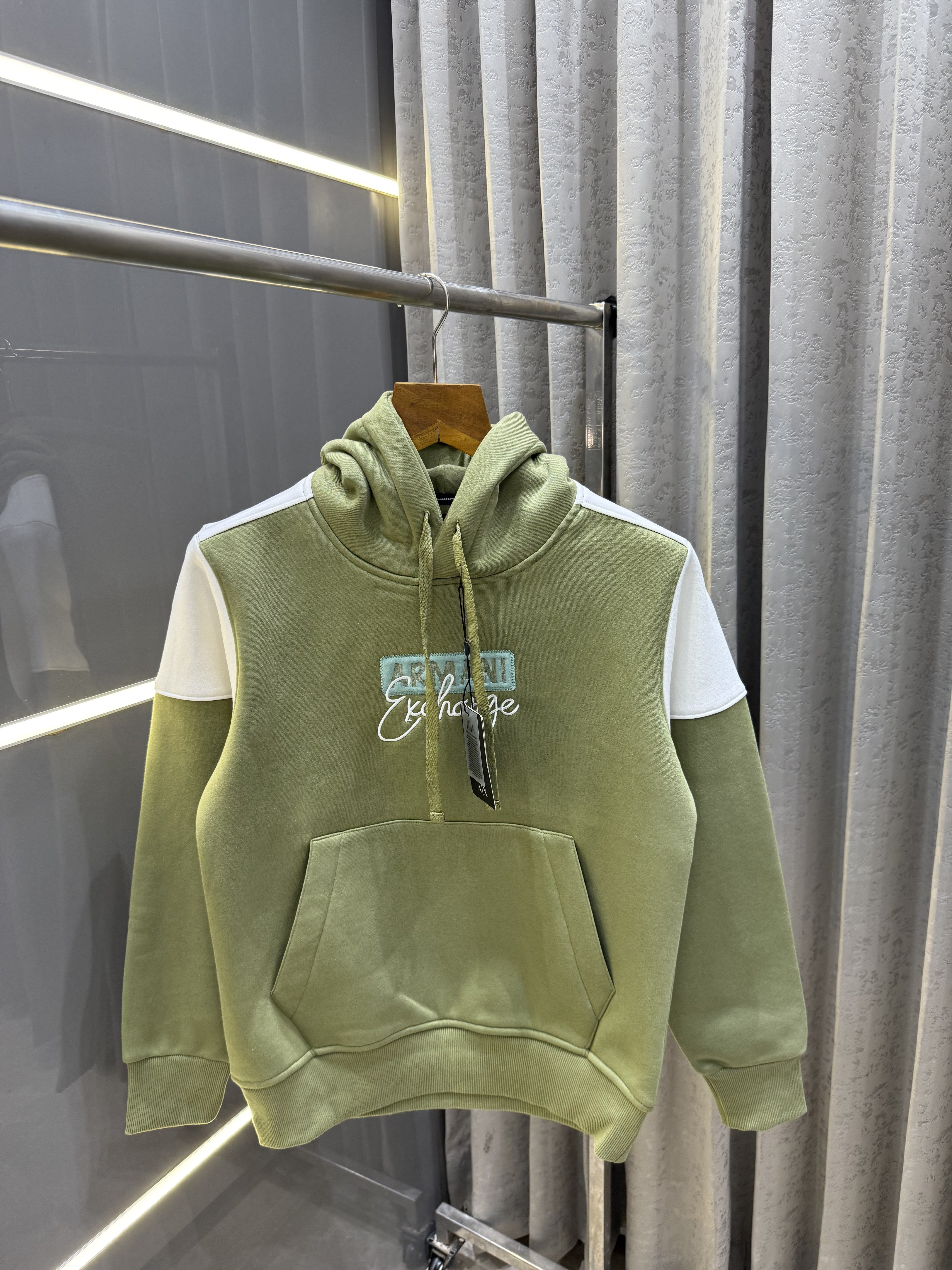 ARMAN.I OLIVE EMBROIDERY PRINT PREMIUM HOODIE