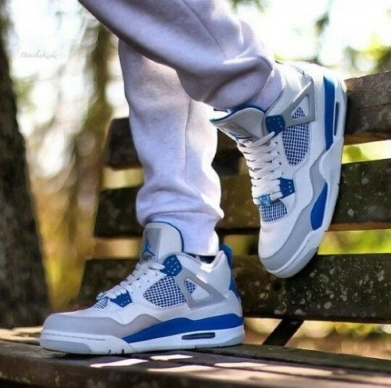 Air JORDAN RETRO 4 MILITARY BLUE