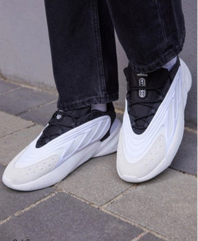 Adidass Ozelia White Black