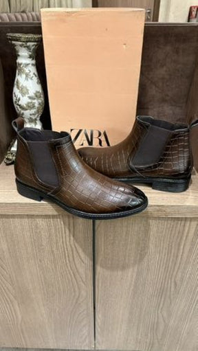ZAR A BROWN LONG SHOES