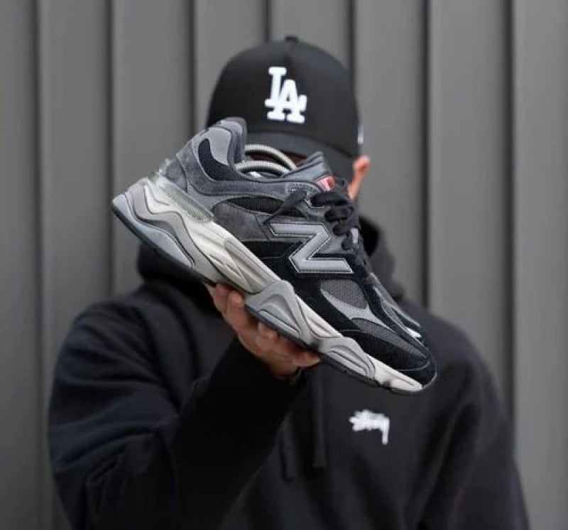 NEWW BALANCE 9060 black grey