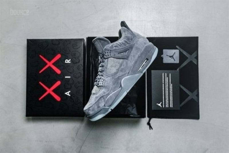 NIKEE Air JORDAN RETRO 4 KAWS SEMI UA