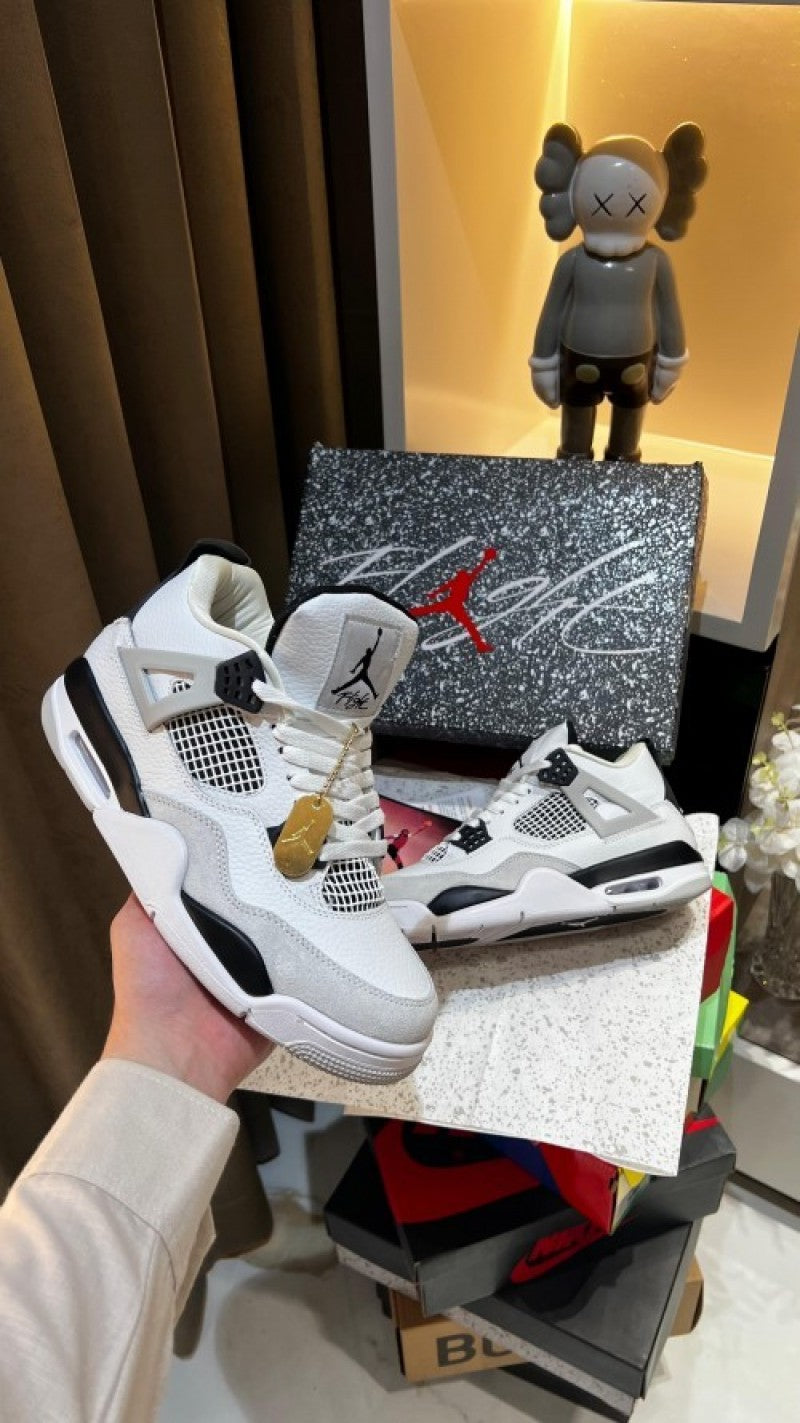 Air jordan retro 4 military semi ua