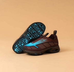Nikee Airmax sndr burgundy crush baltic blue