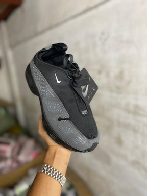 Nikee Airmax Sndr black Grey