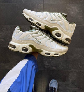 Nikee AirMax Plus TN Beige Olive