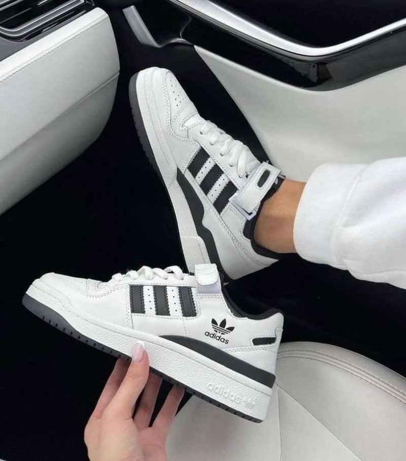 .adidas forum low white black