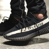 ADDIDAS YEEZY 350 V2 OREO